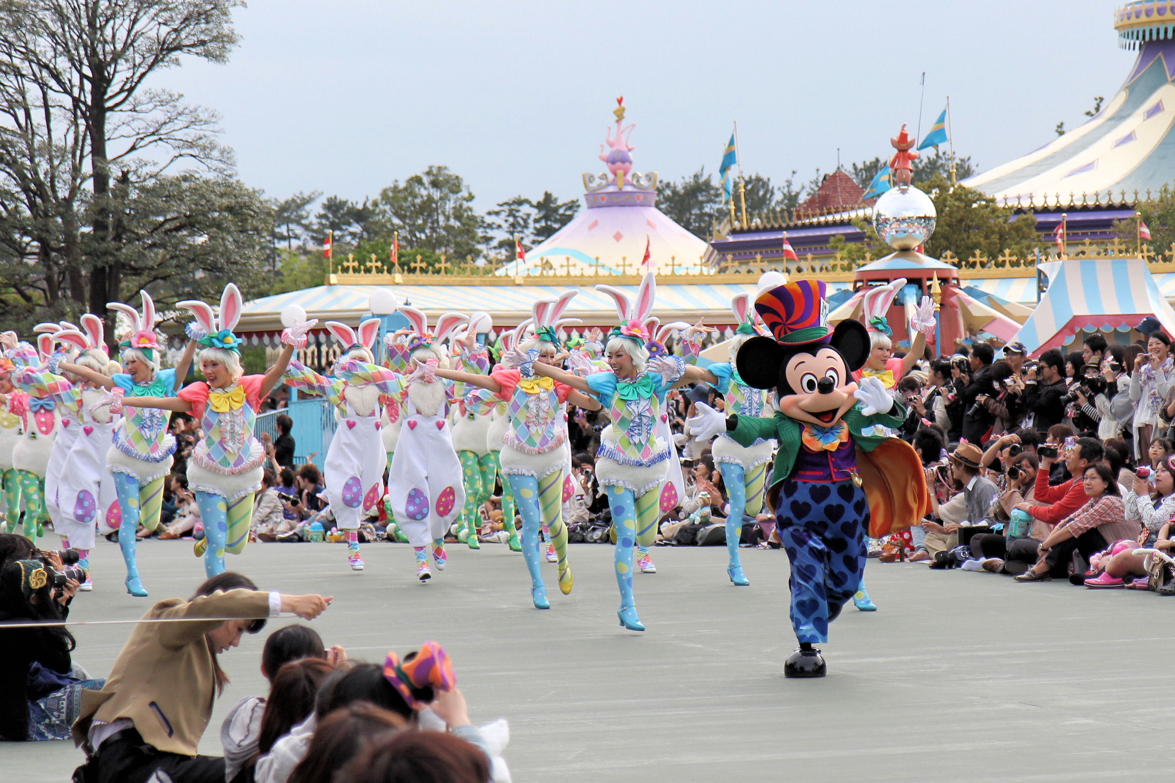 東京ディズニーランドのパレード ディズニーランドの楽しみ方を調べてみるブログ